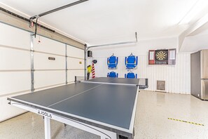 Spielezimmer