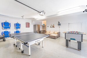 Spielezimmer