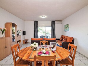 Dining - Global Royal Delta - By Global Rental Holidays 29743 (Deltebre)