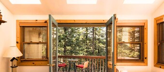 RiverSong Inn - 26 Acres in Estes Park, Colorado with 10 King Bedrooms