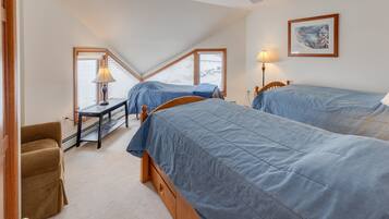 5 Schlafzimmer, Bügeleisen/Bügelbrett, kostenloses WLAN, Bettwäsche