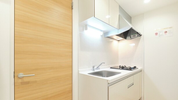Apartemen, Bebas Asap Rokok (B) | Dapur pribadi | Lemari es, microwave, kompor, dan ketel listrik