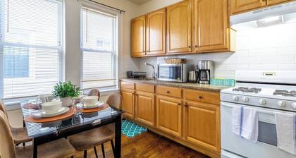 Pet-Friendly 2BR w/ FREE Parking & NYC Transit