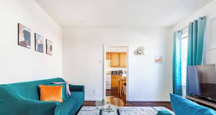 NYC-Bound 2BR w/ FREE Parking & Pets Welcome