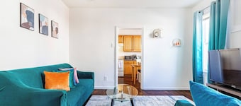 NYC-Bound 2BR w/ FREE Parking & Pets Welcome