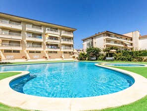 Pool - Apartaments Blau Mar by Interhome (L'Estartit)