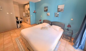 Bügeleisen/Bügelbrett, kostenloses WLAN