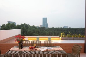 Rooftop terrace - ORA Serviced Apartments - Binh Duong New City (Ho Chi Minh City)