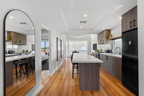 Fridge, microwave, oven, stovetop