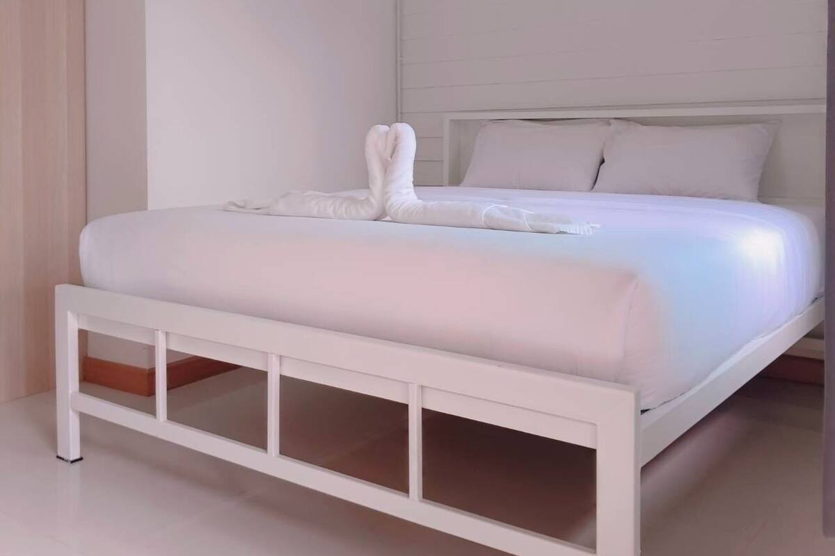 Double Room, 1 Double Bed | Desk, laptop workspace, WiFi (free)