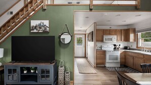 Private kitchen - Mountain retreat chalet w/ hot tub & deck (Rio)