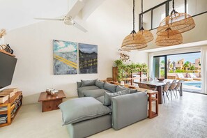 Télévision, espaces bureaux