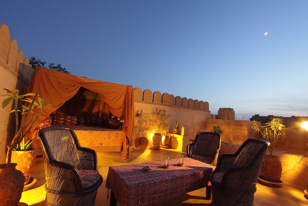 2 Star Hotels