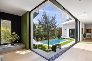 Pool - The Bella Villa 2 - luxury design (Venice)