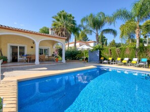 Villa, 6 Schlafzimmer, Terrasse | Pool
