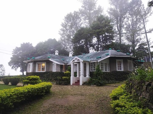 The Gundumalai Bungalow 