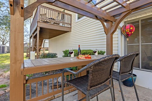 7BR Villa w/ Pool, Cinema & Guest House | Tomball