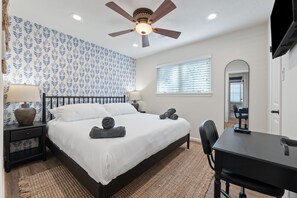 7 bedrooms, WiFi, bed sheets - Villa for 50 ppl-Pool & Private Cinema (Harris County)