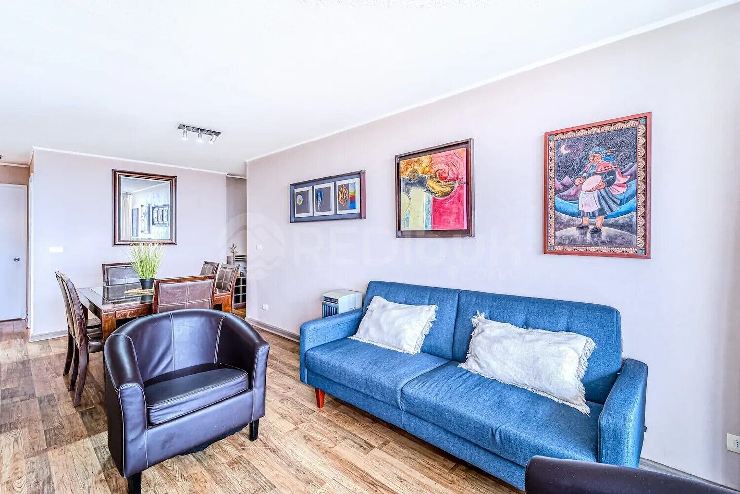 Basic Apartment | Living area | TV