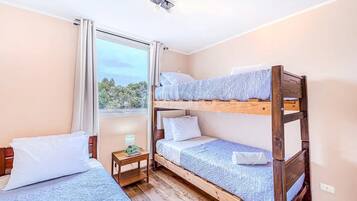 Basic Apartment | 3 bedrooms, free WiFi
