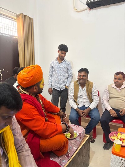 Aradhya home stay
Spacious 5-bedroom building in welcoming Ayodhya withAC,WiFi