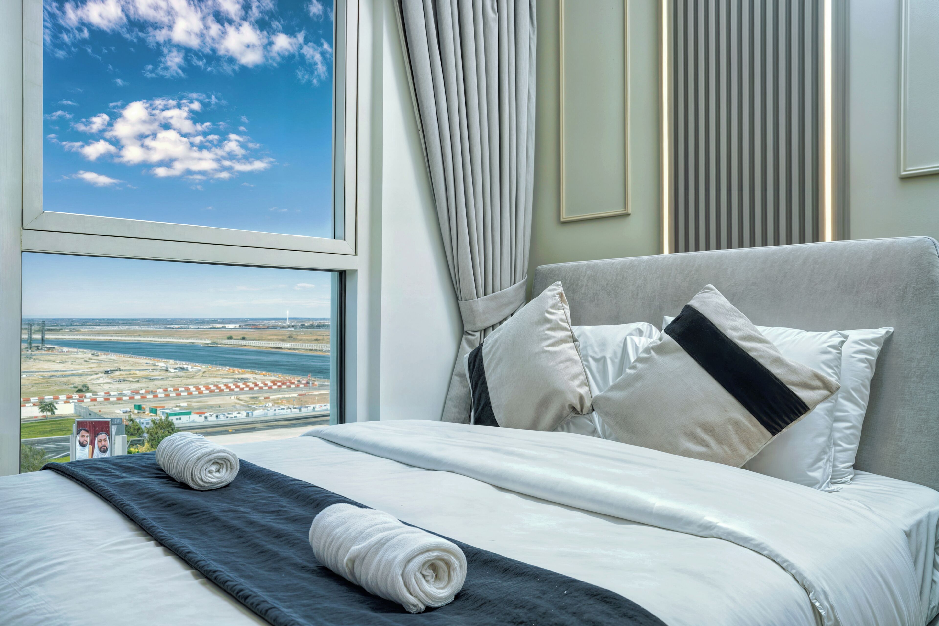 Executive-Apartment, 4 Schlafzimmer, Balkon, eingeschränkter Seeblick | Hochwertige Bettwaren, Zimmersafe, individuell dekoriert