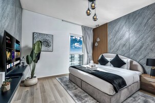 尊荣公寓, 2 间卧室, 阳台, 庭院景观 | 高档床上用品、客房内保险箱、特色装修、特色家居