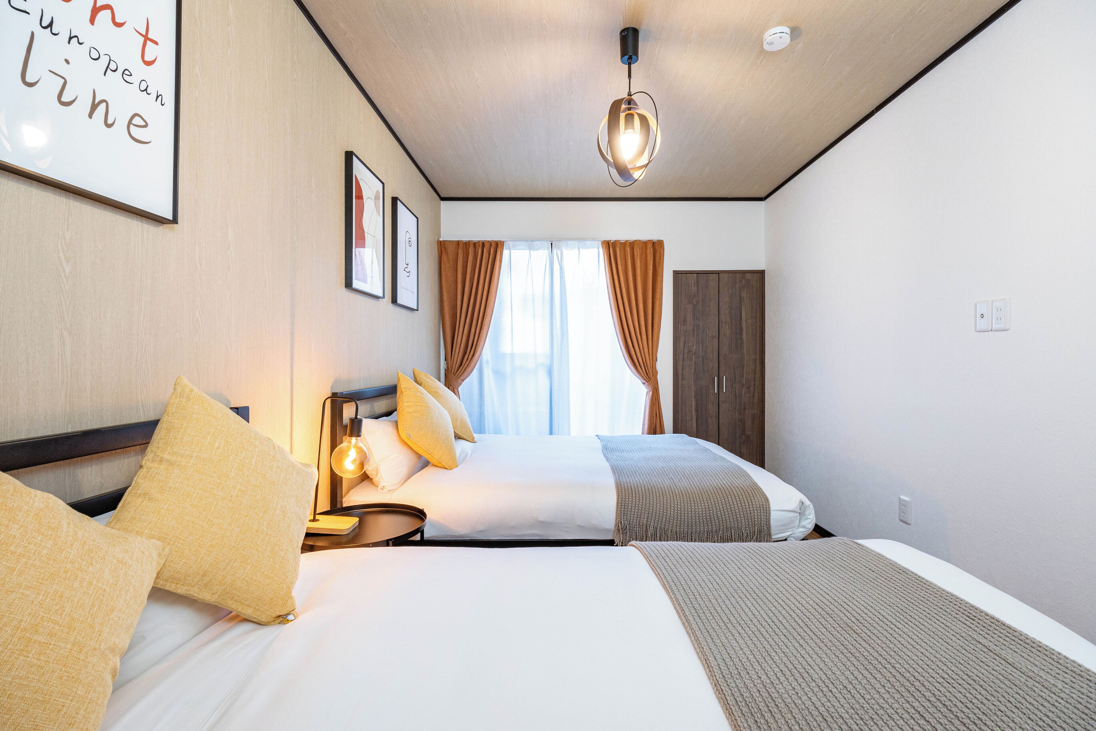 Nhà tiện nghi đơn giản | 2 phòng ngủ, màn/rèm cản sáng, bàn ủi/dụng cụ ủi quần áo 