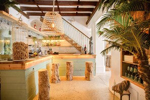 Bar (en la propiedad)