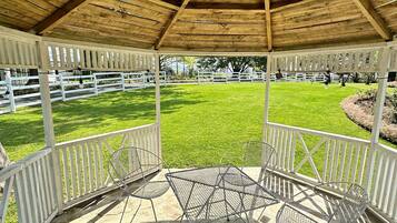 Ristorazione all'aperto