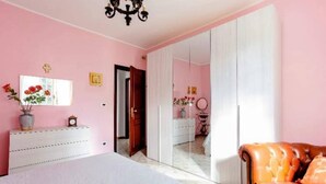 2 bedrooms, iron/ironing board, WiFi, bed sheets - villa in full relaxation near the sea - air conditioning - wifi (Augusta)