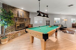 Spielezimmer