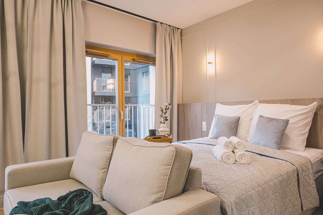 Silitysrauta/-lauta, ilmainen Wi-Fi, vuodevaatteet