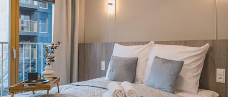 1 chambre, fer et planche à repasser, Wi-Fi gratuit, draps fournis
