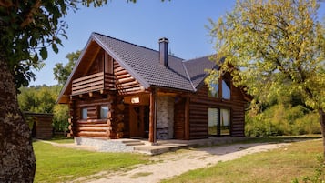 House (Holiday Home Elizabeta) | Exterior