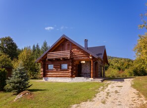 House (Holiday Home Elizabeta) | Exterior