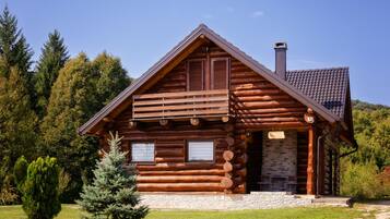 House (Holiday Home Elizabeta) | Exterior