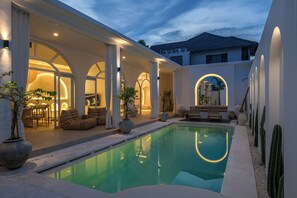 Outdoor pool - Villa Halle (Cemagi)