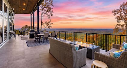 Indoor Saltwater Pool + Arcade + Fire Pit | Peak Views | Grand Vista Retreat