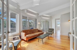 Smart TV - Private Pool, Putting Green & Steps to Isle of Palms Beach | Paradise on Palm (Isle Of Palms)