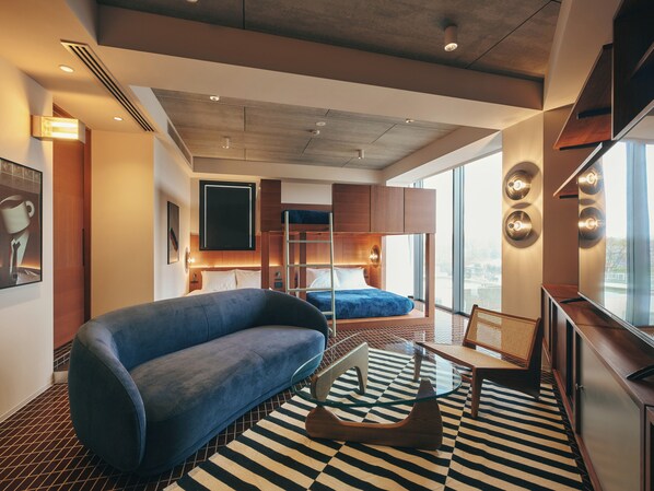 Deluxe Room | 1 bedroom, free WiFi