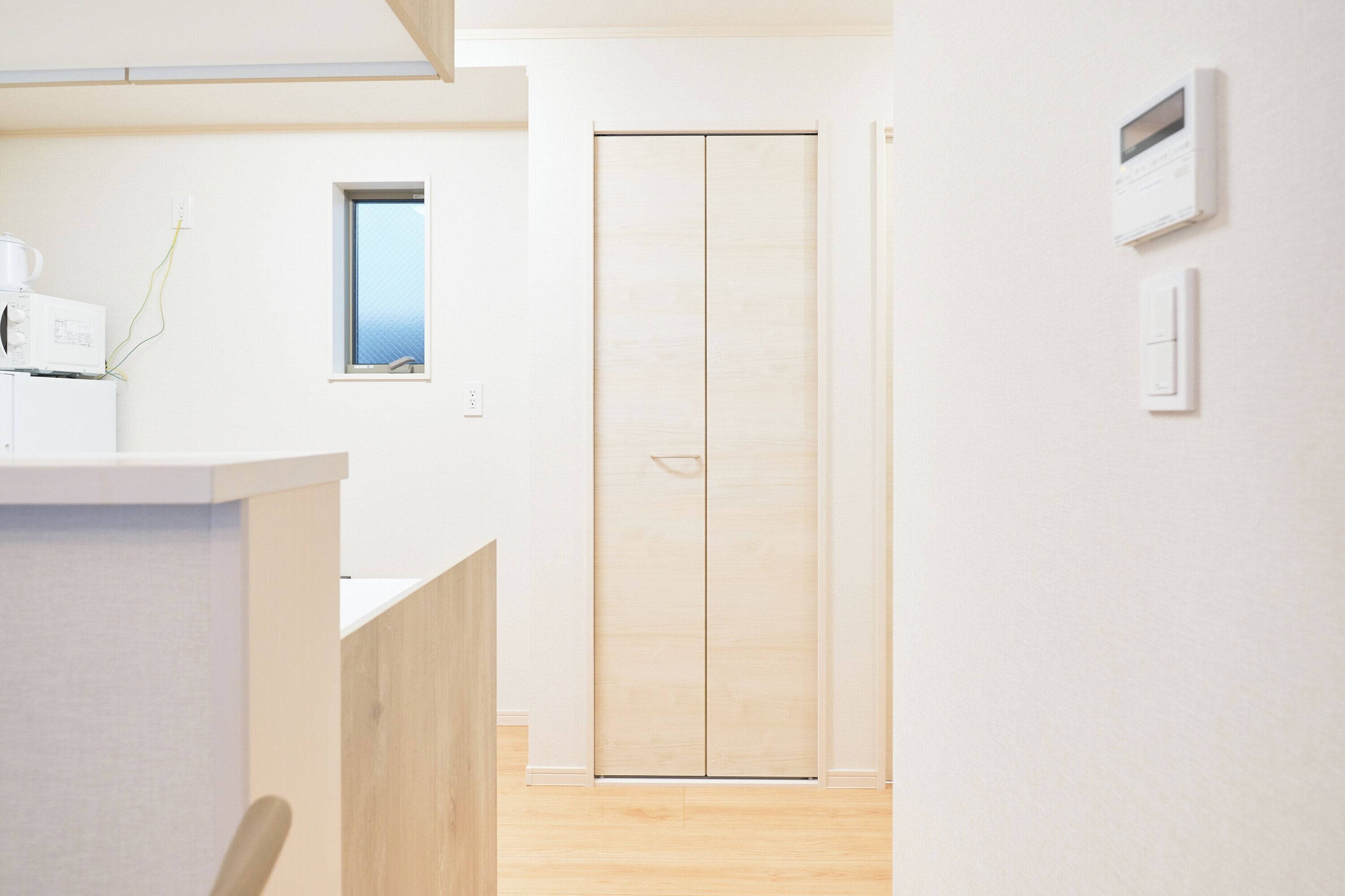 Apartment, Non Smoking (1F) | Private kitchen | Fridge, microwave, stovetop, cookware/dishes/utensils