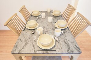 Apartment, Non Smoking (1F) | Living area