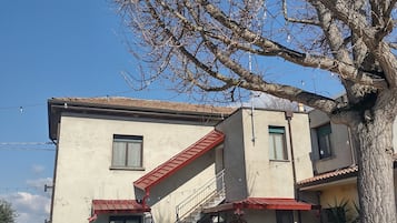 Esterni