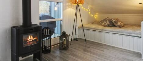 2 bedrooms, internet