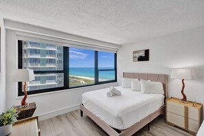 2 室のベッドルーム、アイロン / アイロン台、旅行用ベビーベッド、WiFi (無料)