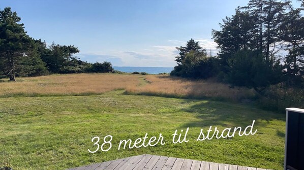 Unclassified image, 1 of 17, button - Summerhouse on the beach and with ocean view (Sjællands Odde)