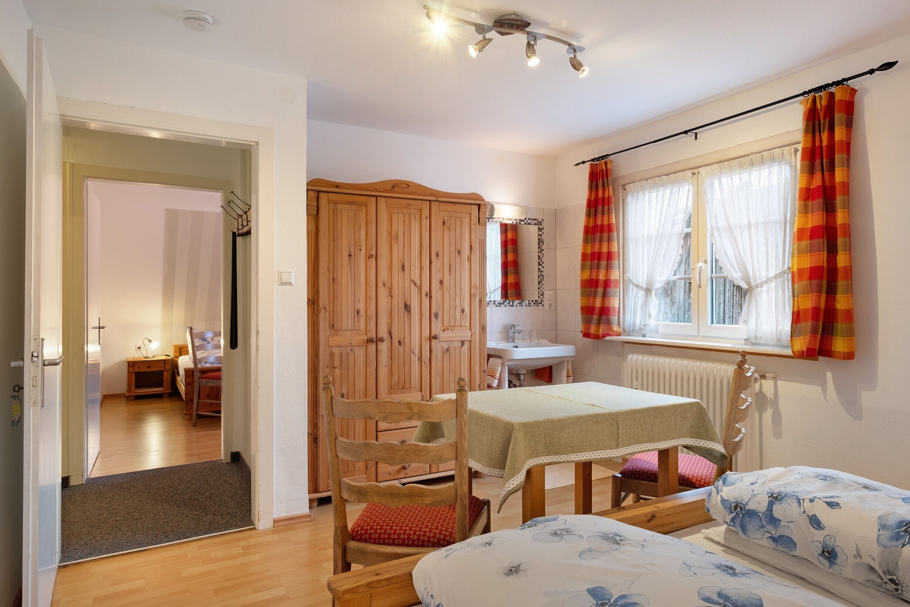 2 Schlafzimmer, kostenloses WLAN, Bettwäsche