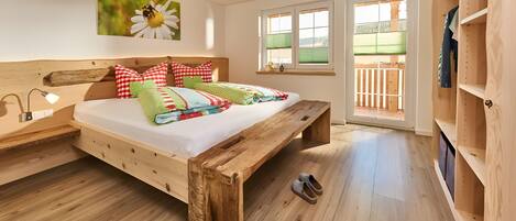 2 間睡房、免費 Wi-Fi、床單