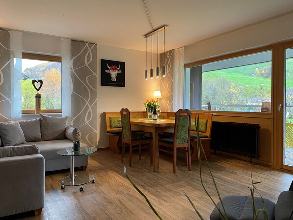 Dining - Holiday Apartment 'Belchen, Type B' with Mountain View, Balcony and Wi-Fi in Münstertal (Münstertal)
